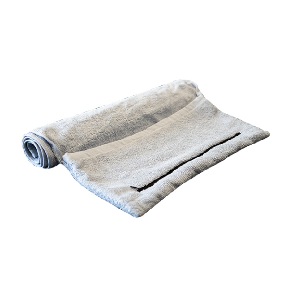ostrovit-gym-towel-with-a-pocket-90-x-40-cm3.jpg